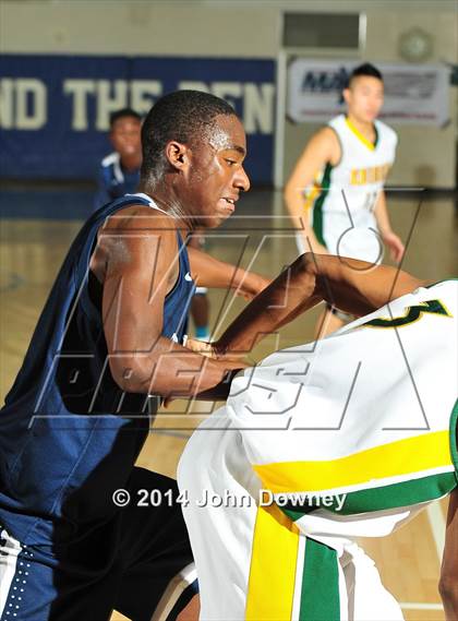Thumbnail 2 in Silverado vs. Edison (MaxPreps Holiday Classic) photogallery.