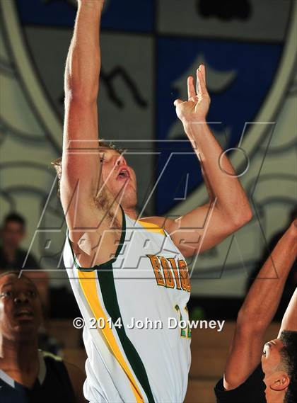 Thumbnail 2 in Silverado vs. Edison (MaxPreps Holiday Classic) photogallery.