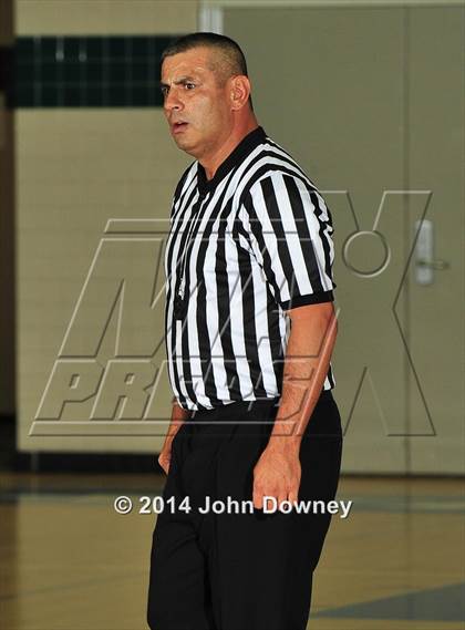 Thumbnail 3 in Silverado vs. Edison (MaxPreps Holiday Classic) photogallery.
