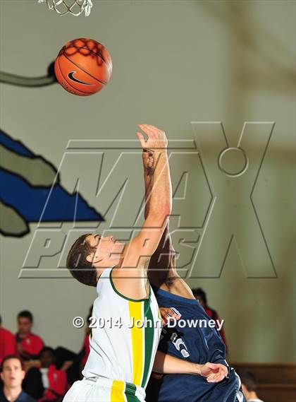 Thumbnail 1 in Silverado vs. Edison (MaxPreps Holiday Classic) photogallery.