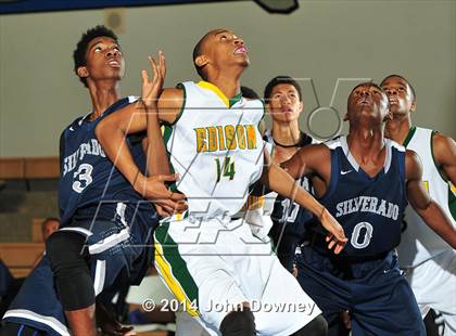 Thumbnail 3 in Silverado vs. Edison (MaxPreps Holiday Classic) photogallery.