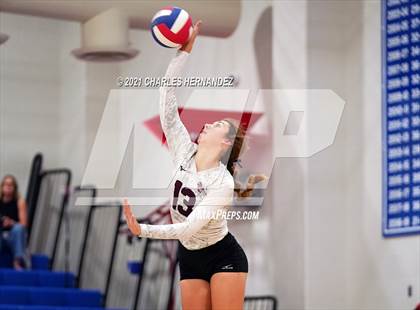 Thumbnail 3 in East Bernard vs. Hardin (UIL 3A Regional Quarterfinal) photogallery.