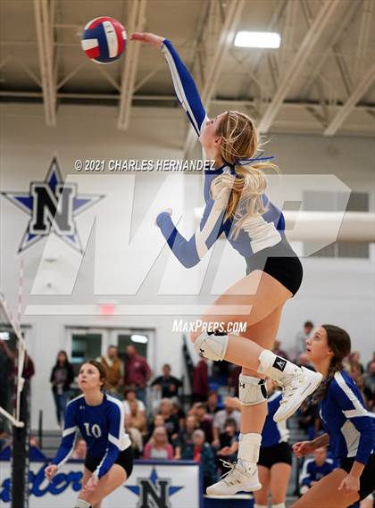 Thumbnail 1 in East Bernard vs. Hardin (UIL 3A Regional Quarterfinal) photogallery.