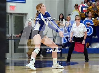 Thumbnail 2 in East Bernard vs. Hardin (UIL 3A Regional Quarterfinal) photogallery.