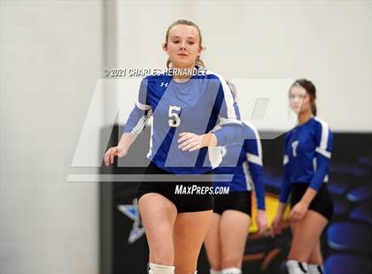 Thumbnail 1 in East Bernard vs. Hardin (UIL 3A Regional Quarterfinal) photogallery.