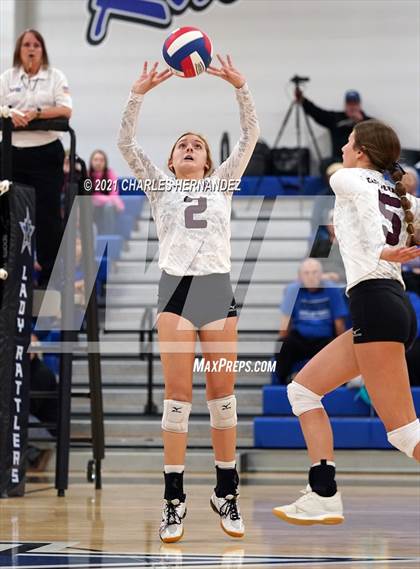 Thumbnail 2 in East Bernard vs. Hardin (UIL 3A Regional Quarterfinal) photogallery.