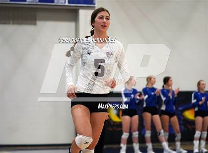 Thumbnail 1 in East Bernard vs. Hardin (UIL 3A Regional Quarterfinal) photogallery.