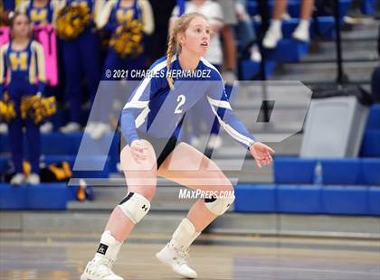 Thumbnail 2 in East Bernard vs. Hardin (UIL 3A Regional Quarterfinal) photogallery.