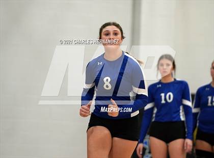 Thumbnail 1 in East Bernard vs. Hardin (UIL 3A Regional Quarterfinal) photogallery.