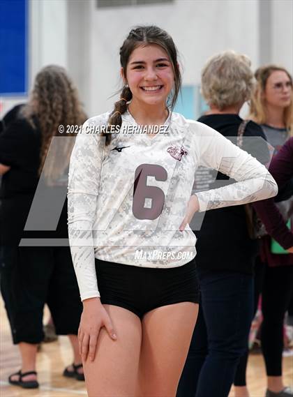 Thumbnail 3 in East Bernard vs. Hardin (UIL 3A Regional Quarterfinal) photogallery.