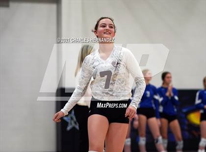 Thumbnail 3 in East Bernard vs. Hardin (UIL 3A Regional Quarterfinal) photogallery.