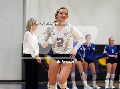 Thumbnail 1 in East Bernard vs. Hardin (UIL 3A Regional Quarterfinal) photogallery.