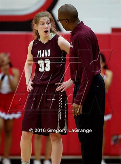 Thumbnail 3 in Duncanville vs. Plano photogallery.