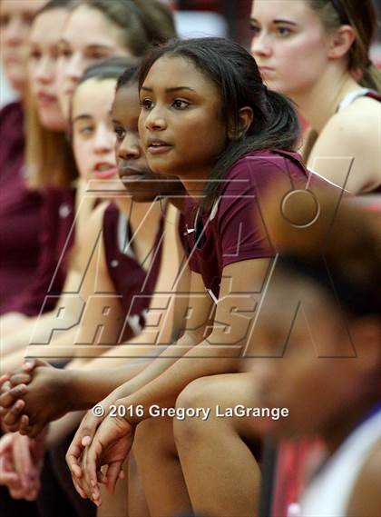 Thumbnail 1 in Duncanville vs. Plano photogallery.