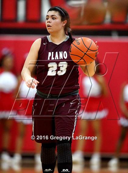 Thumbnail 1 in Duncanville vs. Plano photogallery.
