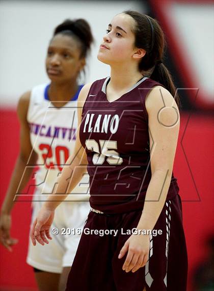 Thumbnail 3 in Duncanville vs. Plano photogallery.