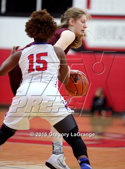 Thumbnail 2 in Duncanville vs. Plano photogallery.