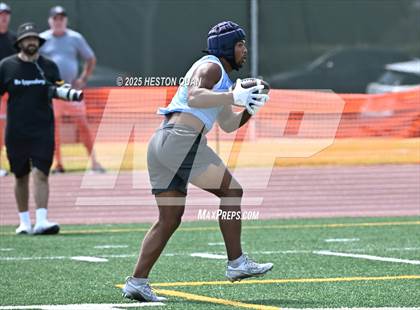 Thumbnail 1 in Mission Hills vs. Corona del Mar  (Battle at the Beach) photogallery.