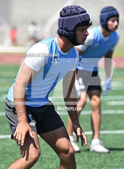 Thumbnail 2 in Mission Hills vs. Corona del Mar  (Battle at the Beach) photogallery.