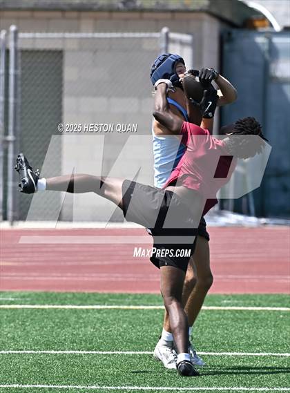 Thumbnail 2 in Mission Hills vs. Corona del Mar  (Battle at the Beach) photogallery.