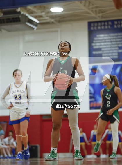 Thumbnail 1 in Southlake Carroll vs. Frenship (UIL Basketball 6A Regional Quarterfinal) photogallery.
