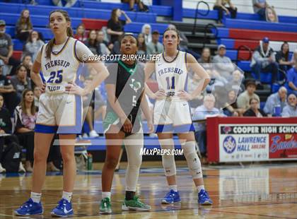 Thumbnail 2 in Southlake Carroll vs. Frenship (UIL Basketball 6A Regional Quarterfinal) photogallery.