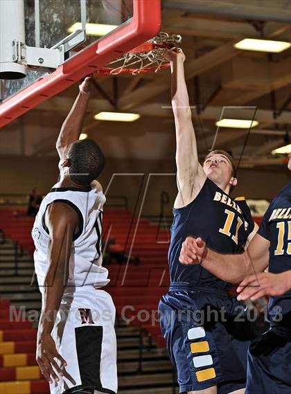 Thumbnail 1 in Miller vs. Bellevue (MaxPreps Holiday Classic) photogallery.