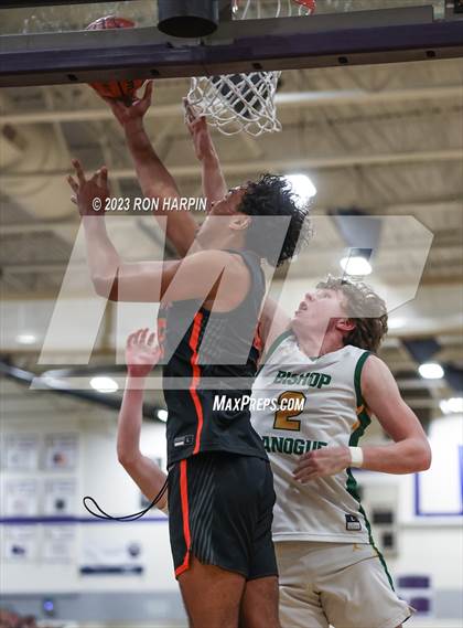 Thumbnail 3 in Douglas vs. Bishop Manogue photogallery.
