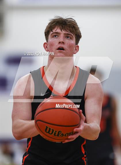 Thumbnail 1 in Douglas vs. Bishop Manogue photogallery.
