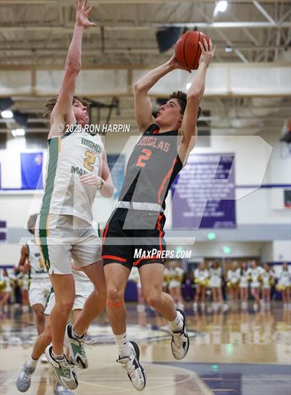Thumbnail 2 in Douglas vs. Bishop Manogue photogallery.
