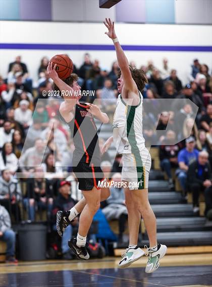 Thumbnail 2 in Douglas vs. Bishop Manogue photogallery.