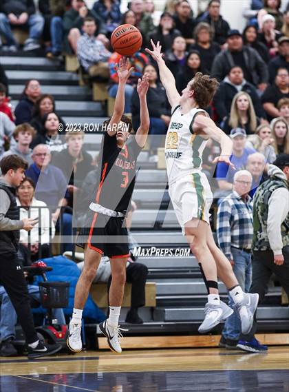 Thumbnail 1 in Douglas vs. Bishop Manogue photogallery.