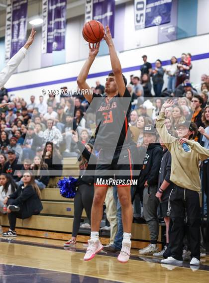 Thumbnail 3 in Douglas vs. Bishop Manogue photogallery.