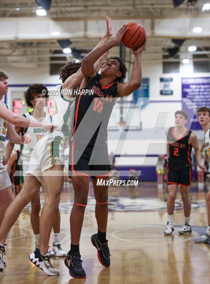 Thumbnail 2 in Douglas vs. Bishop Manogue photogallery.