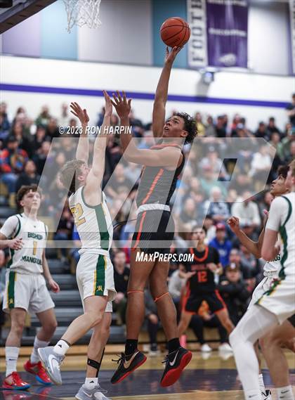 Thumbnail 2 in Douglas vs. Bishop Manogue photogallery.
