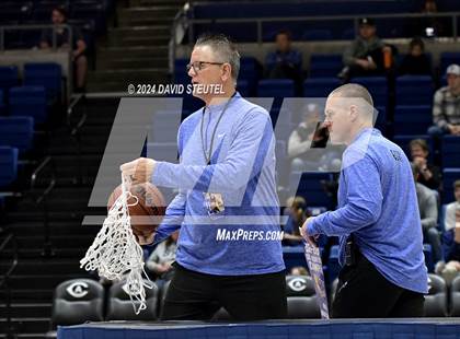 Thumbnail 1 in Valley Christian vs. Stone Ridge Christian (CIF SJS D6 Final) photogallery.