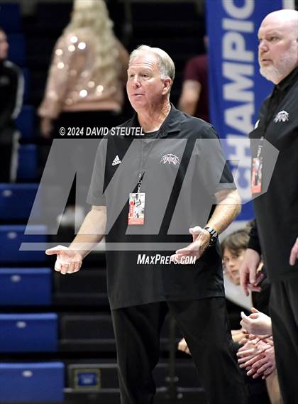 Thumbnail 1 in Valley Christian vs. Stone Ridge Christian (CIF SJS D6 Final) photogallery.