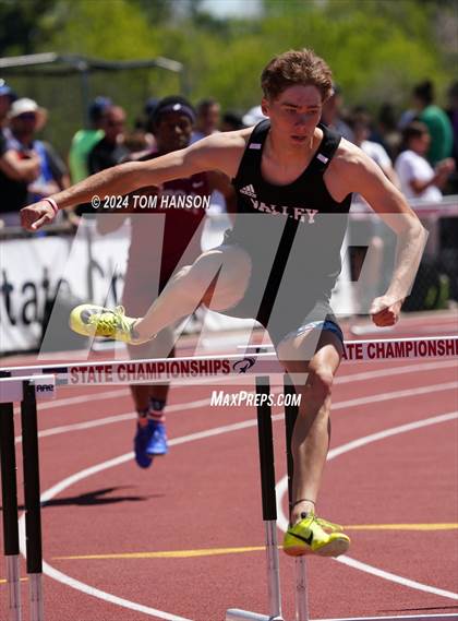 Thumbnail 1 in CHSAA Finals (Hurdles) photogallery.