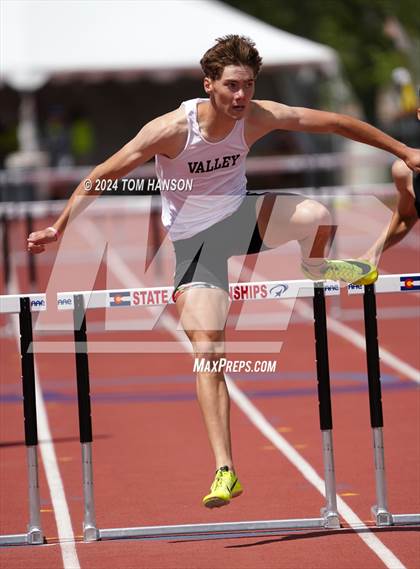 Thumbnail 1 in CHSAA Finals (Hurdles) photogallery.