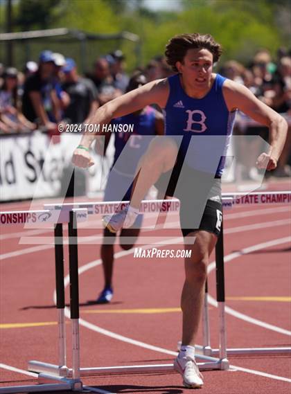 Thumbnail 3 in CHSAA Finals (Hurdles) photogallery.