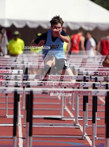 Thumbnail 3 in CHSAA Finals (Hurdles) photogallery.
