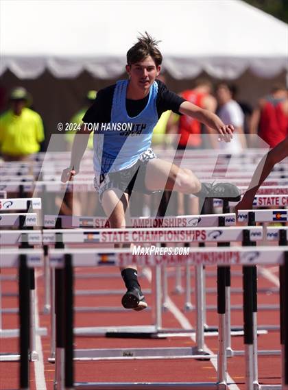 Thumbnail 1 in CHSAA Finals (Hurdles) photogallery.