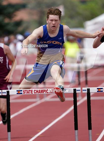 Thumbnail 2 in CHSAA Finals (Hurdles) photogallery.