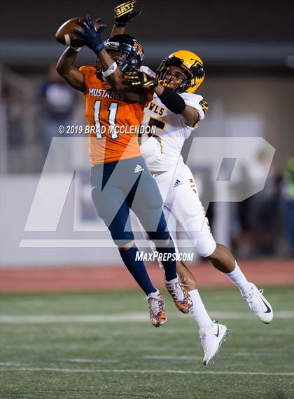 Thumbnail 3 in Garland vs Sachse photogallery.