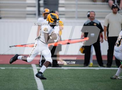 Thumbnail 2 in Garland vs Sachse photogallery.
