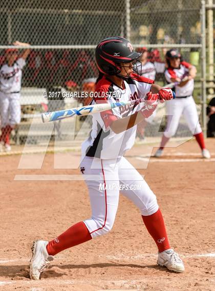 Thumbnail 2 in Rio Mesa vs. Agoura photogallery.