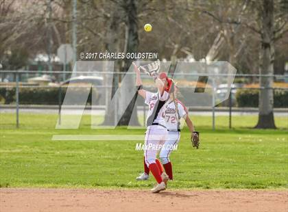 Thumbnail 1 in Rio Mesa vs. Agoura photogallery.