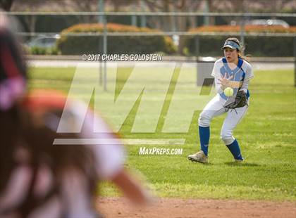 Thumbnail 2 in Rio Mesa vs. Agoura photogallery.