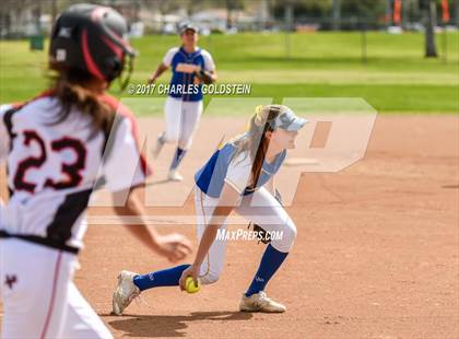 Thumbnail 2 in Rio Mesa vs. Agoura photogallery.