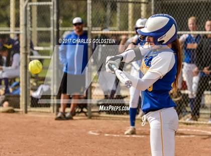 Thumbnail 2 in Rio Mesa vs. Agoura photogallery.